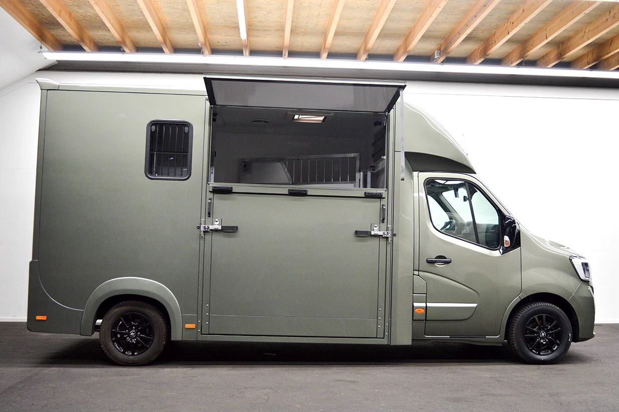 EN VENTA: NUEVO CAMIÓN PARA HORSES VIGO 2020 86.500 km ZDB19 - Foto 3