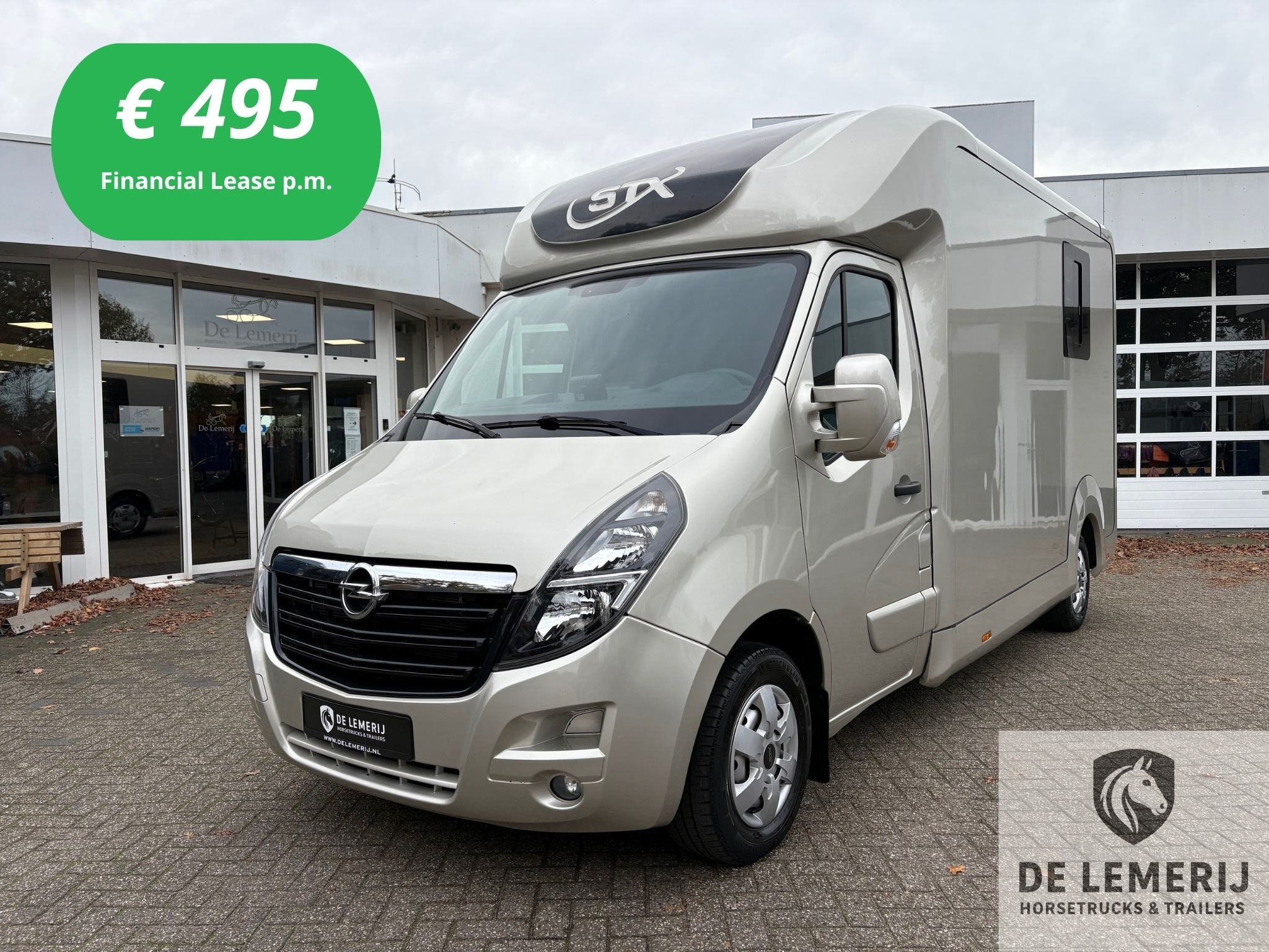 Opel Movano Pferdetransporter STX Hengstausführung 2022