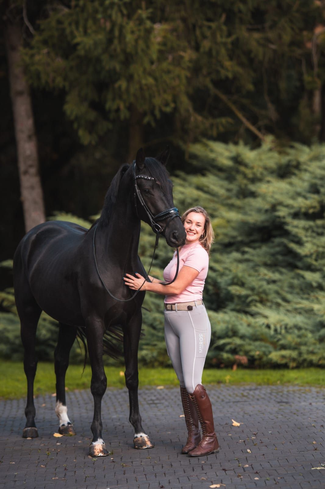 kwpn dressuurpaard ruin 4 Jahre alt zwart zu verkaufen - Foto 3