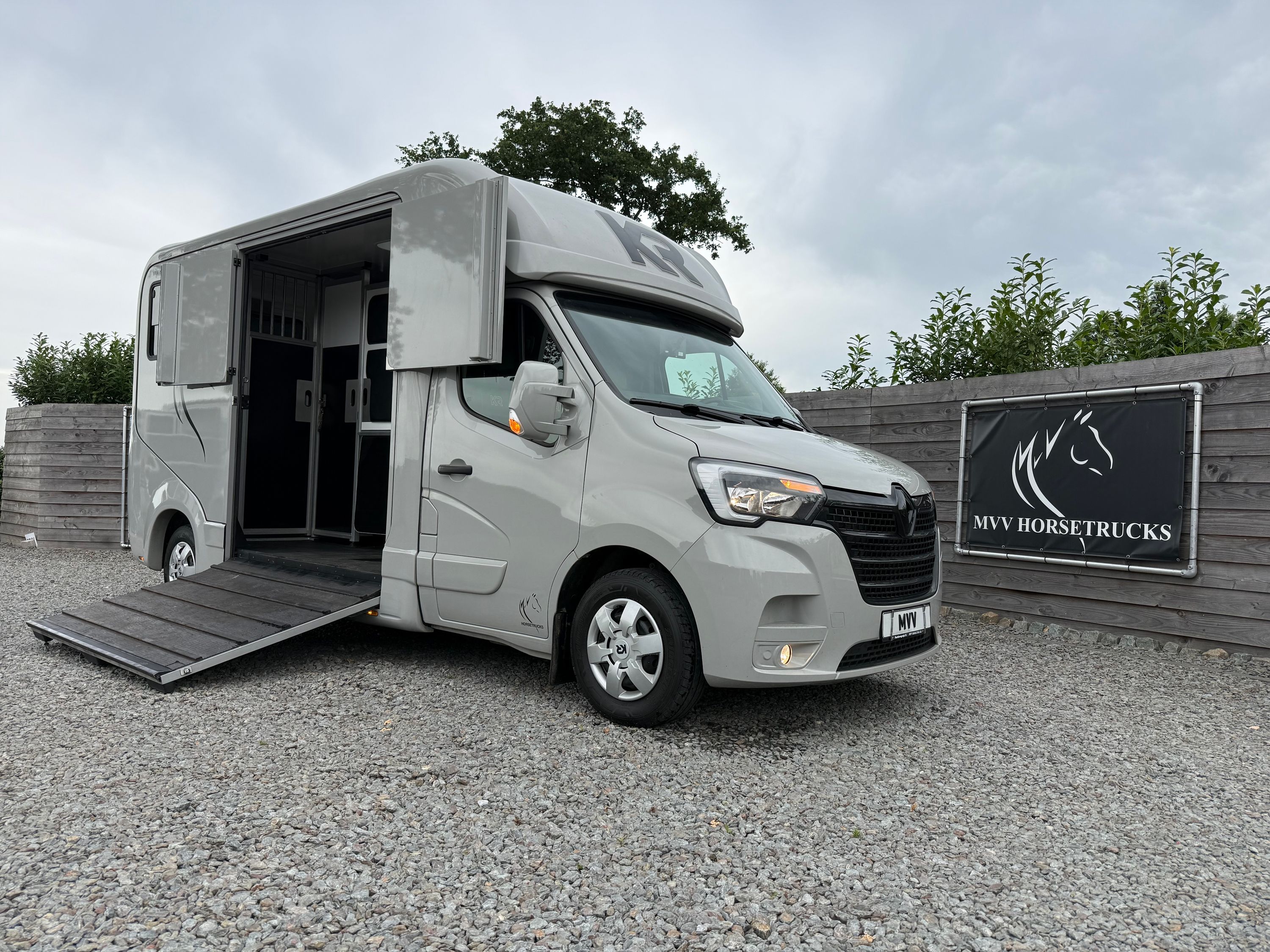 Renault Master | HORSETRUCK | KRISMAR STALLION 3XL | 2022 | 21.575KM