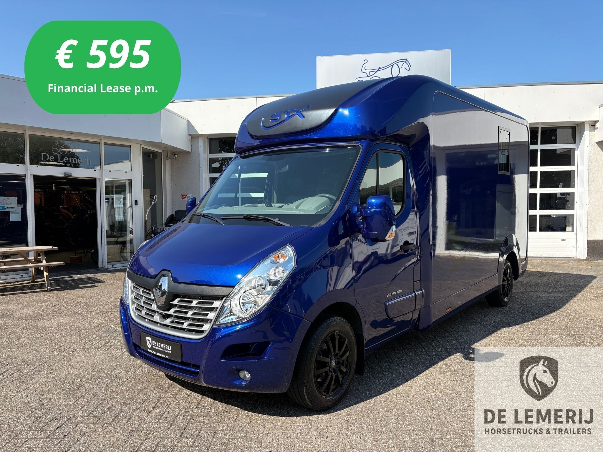 Renault Master STX Stallion Edition Automatic 2019 with only 23,000km!!