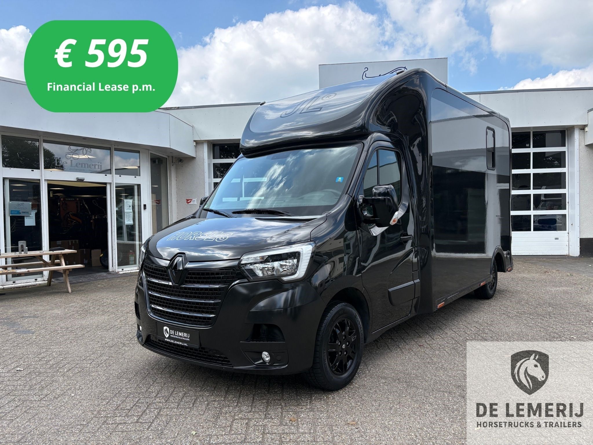 Renault Master Automaat Sodiak Nubia Hengstenuitvoering 2022 with 53,000km!!