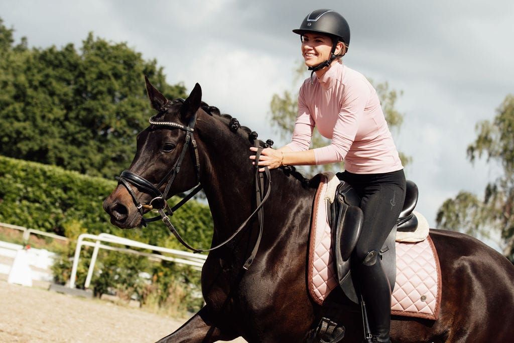 kwpn dressuurpony merrie 8 år zwart till salu - Foto 4