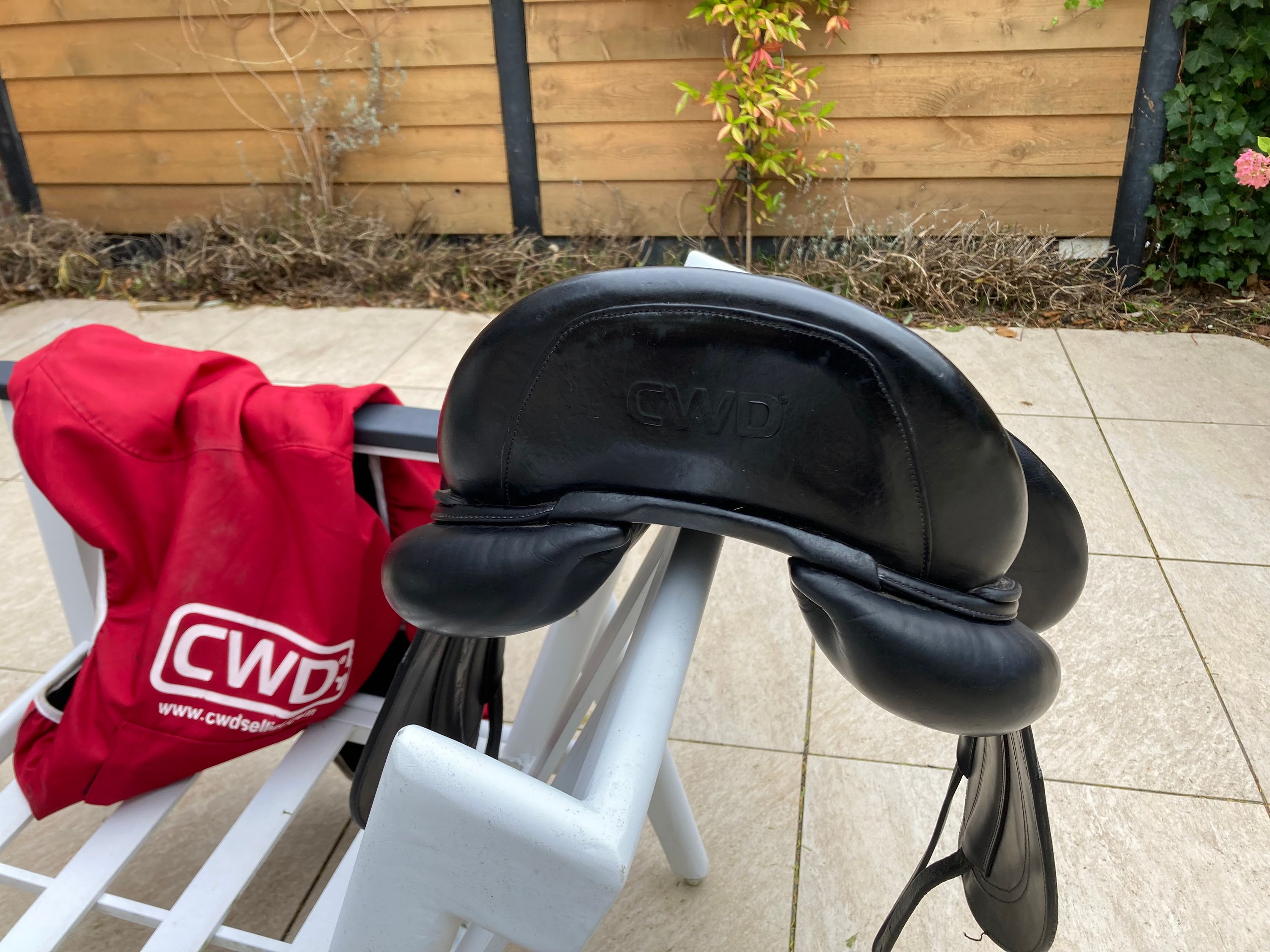 سرج ترويض CDW - صورة 3
