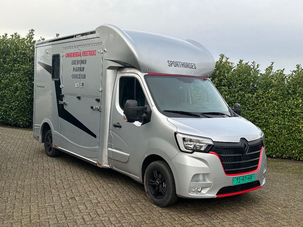 VERHUUR Hotsetruck / paardenvrachtwagen VERHUUR vanuit Putten ( bij Amersfoort )