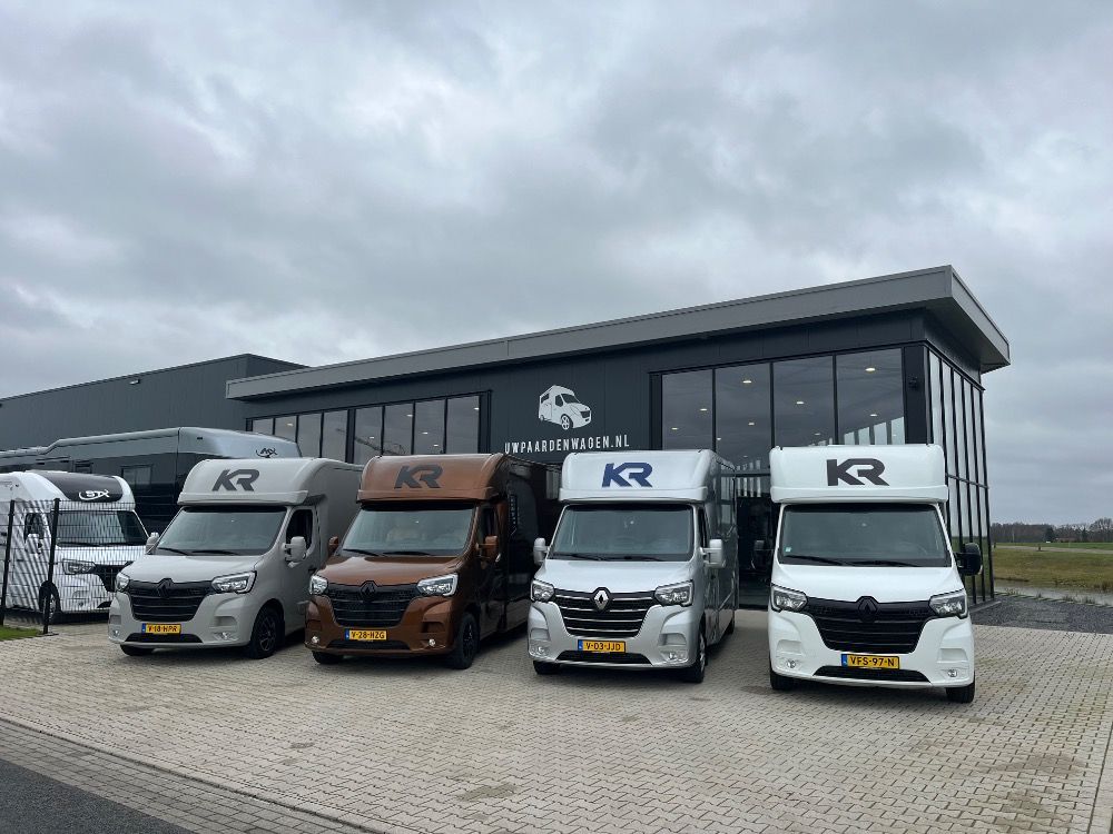 4 x nieuwe STX paardenwagen enkele + dubbele cabine - Foto 5