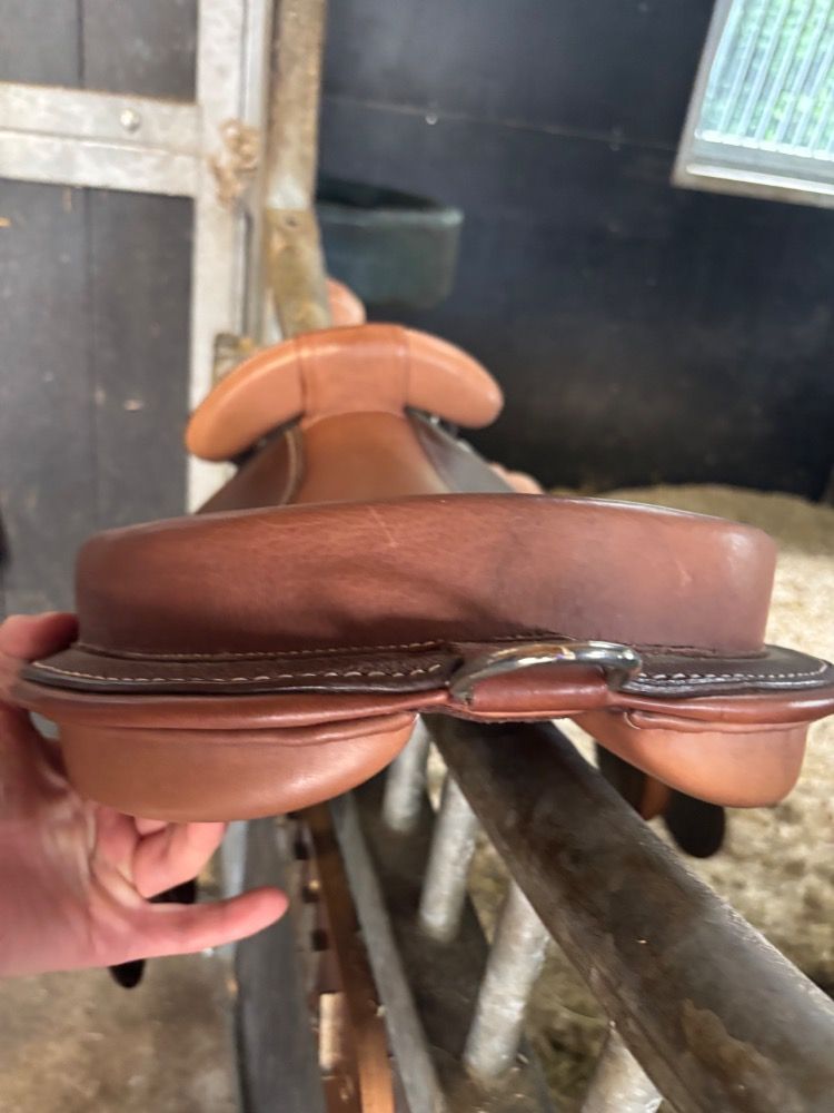 GUY CANTIN Educative Saddle Havana 16 inch - Foto 3