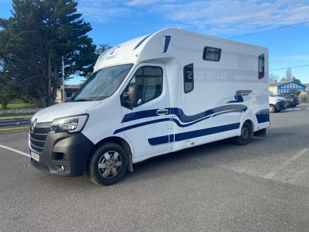 Paardencamionette te koop