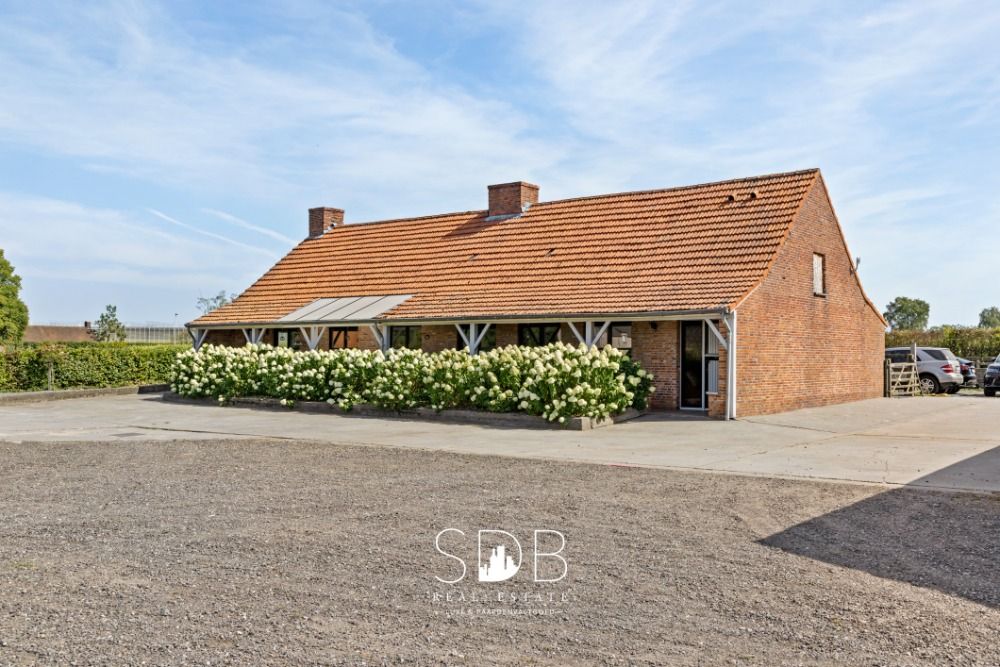 Prachtige landelijke woning met hippische accommodatie op 25.910m te Antwerpen | België