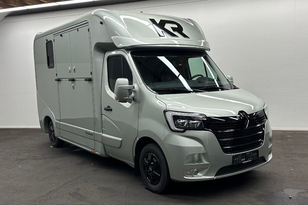 RM1996 KRISMAR RENAULT VERSIUNEA STALLION CU CABINĂ SIMPLĂ