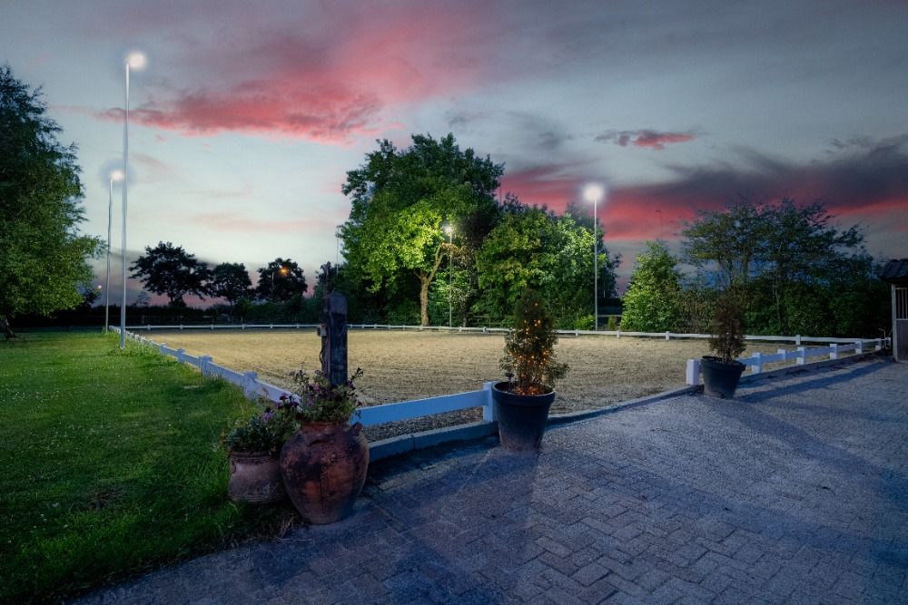 Luxe woonhuis met paardenaccomodatie en zwembad - Foto 3