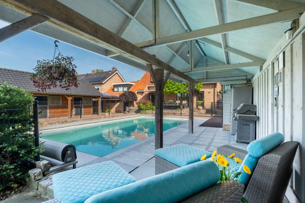 Luxe woonhuis met paardenaccomodatie en zwembad - Foto 4