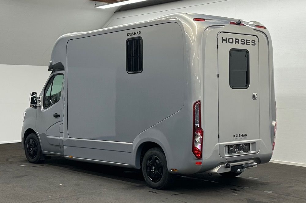 RM1965 RENAULT KRISMAR VERSIÓN STALLION DE CABINA SIMPLE - Foto 2