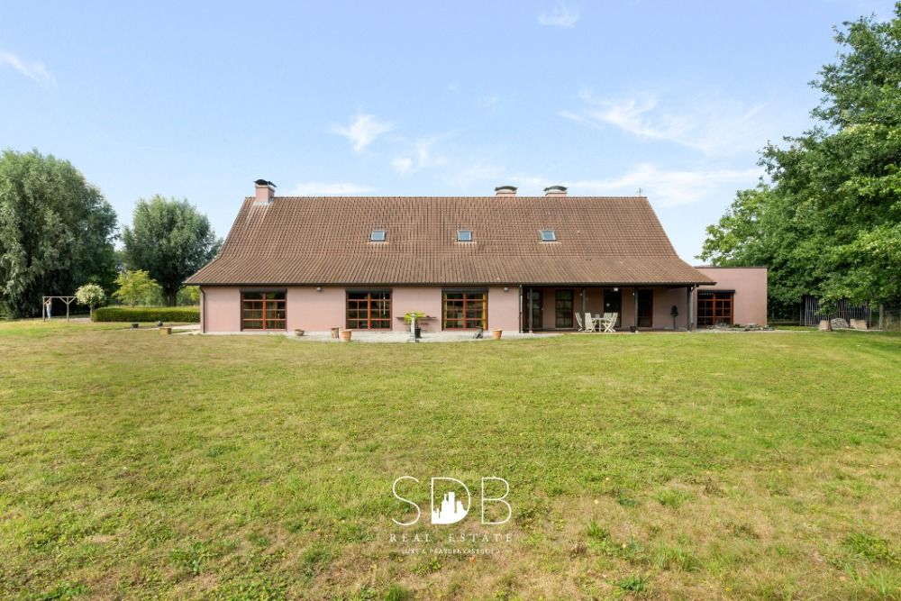 Hedendaagse villa met gezinstuin en graslanden op 7.496m2 te Destelbergen | België - Foto 4