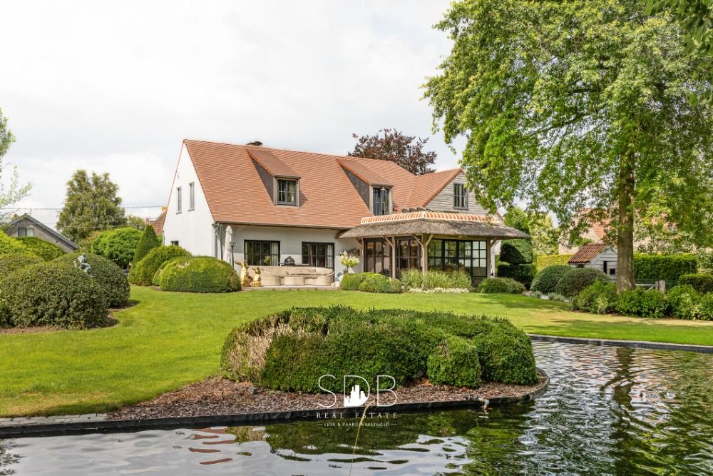 Prachtige landelijke villa met gezinstuin en graslanden op 32.558m te Lochristi | België - Foto 2