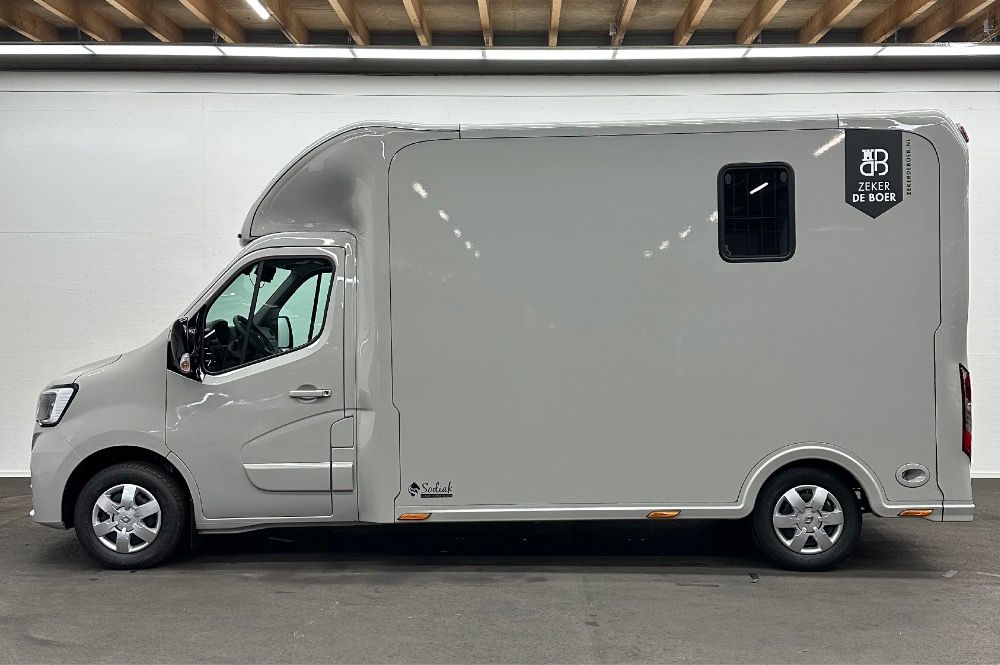 RENAULT SODIAK VERSIÓN STALLION DE CABINA SIMPLE - Foto 5