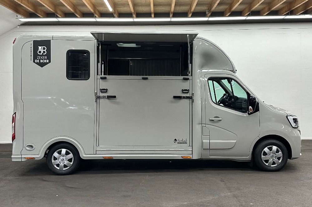RENAULT SODIAK VERSIÓN STALLION DE CABINA SIMPLE - Foto 3
