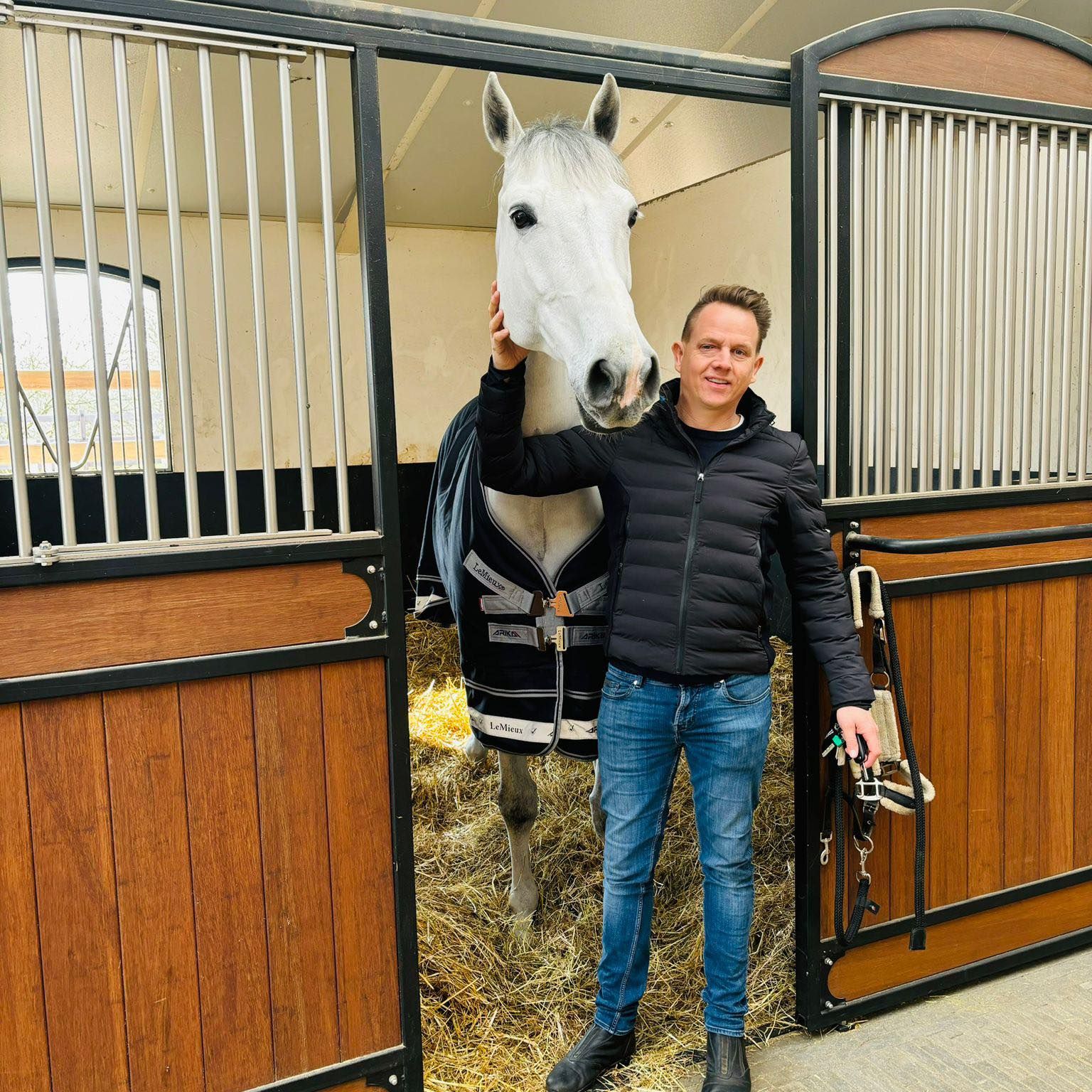 Maurice van Vliet Sporthorses BV